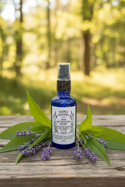 Spray Anti-Moustiques - flacon en contexte naturel